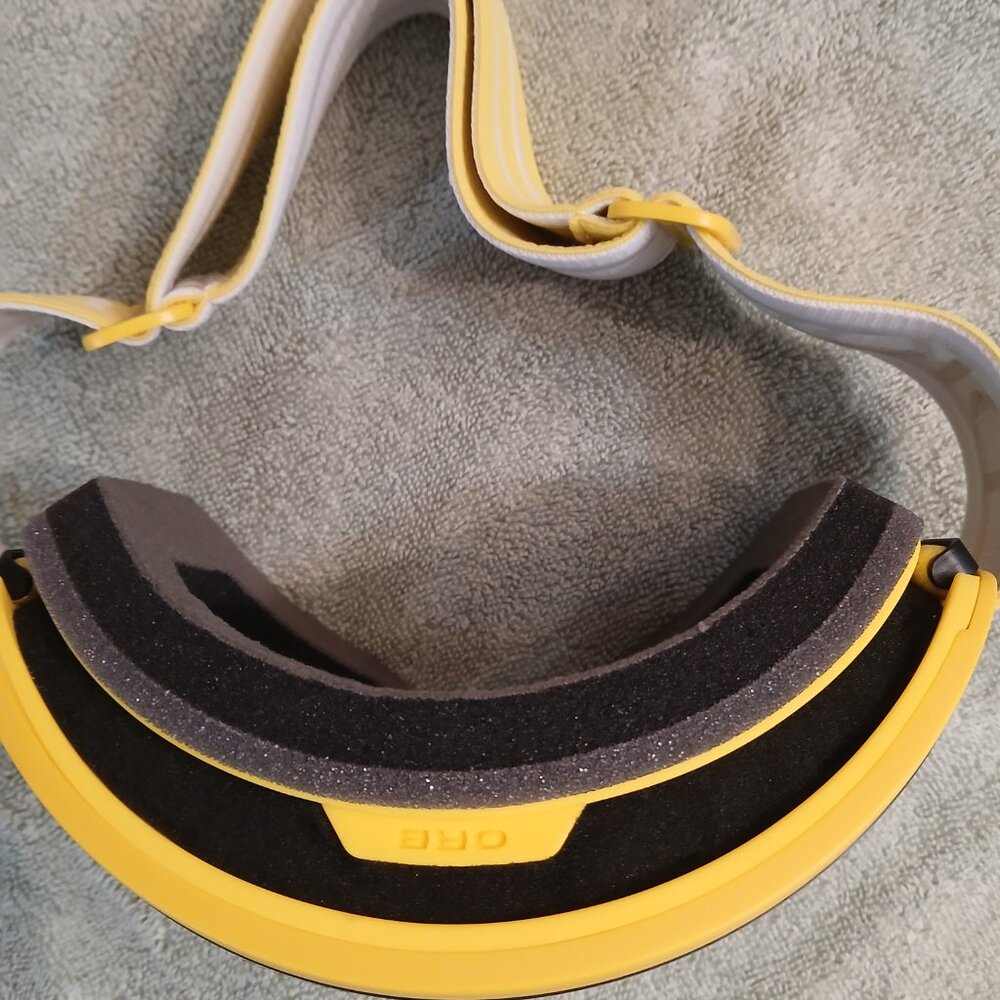 Dior Yellow Mirrored Ski Goggles Unisex ( Check The Gloves In My Listings) - Picture 5 of 8